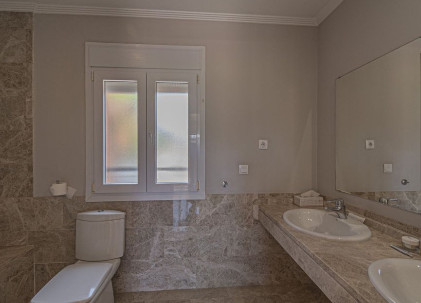 Resale - House - Detached Villa - Marbella - Marbella Centro