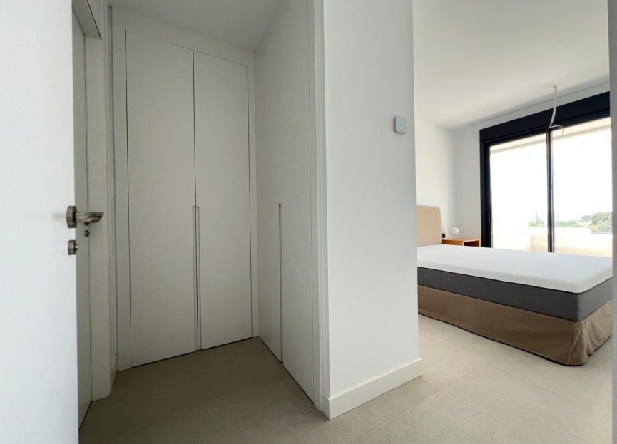 Resale - Apartment - Middle Floor Apartment - Marbella - Marbella Centro