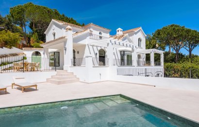 Resale - House - Detached Villa - Benahavís - El Madroñal