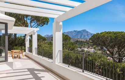 Resale - House - Detached Villa - Benahavís - El Madroñal