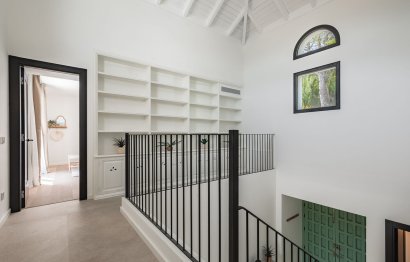 Resale - House - Detached Villa - Benahavís - El Madroñal