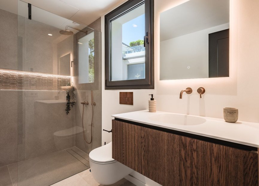 Resale - House - Detached Villa - Benahavís - El Madroñal