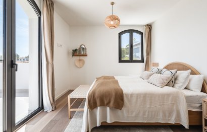 Resale - House - Detached Villa - Benahavís - El Madroñal