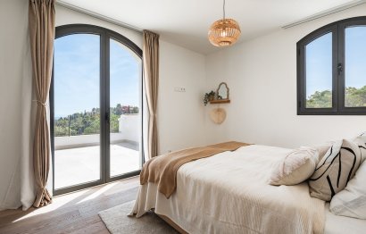 Resale - House - Detached Villa - Benahavís - El Madroñal