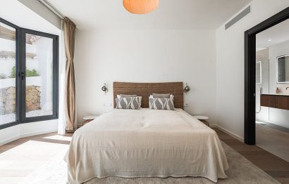 Resale - House - Detached Villa - Benahavís - El Madroñal