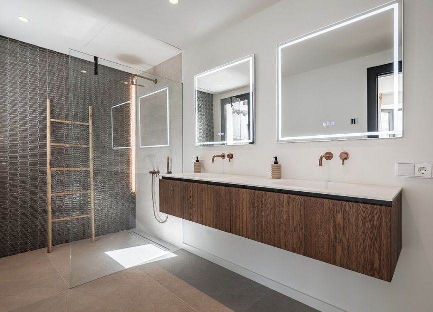 Resale - House - Detached Villa - Benahavís - El Madroñal