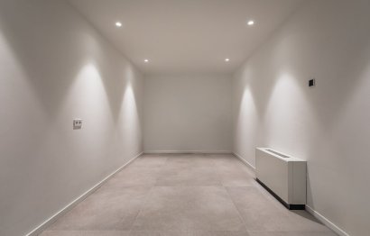 Resale - House - Detached Villa - Benahavís - El Madroñal