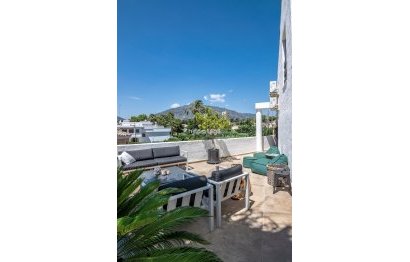 Resale - Apartment - Penthouse - Marbella - Nueva Andalucia