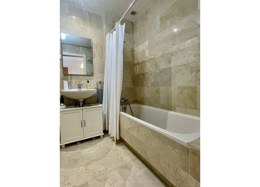 Resale - Apartment - Penthouse - Manilva - Manilva Centro