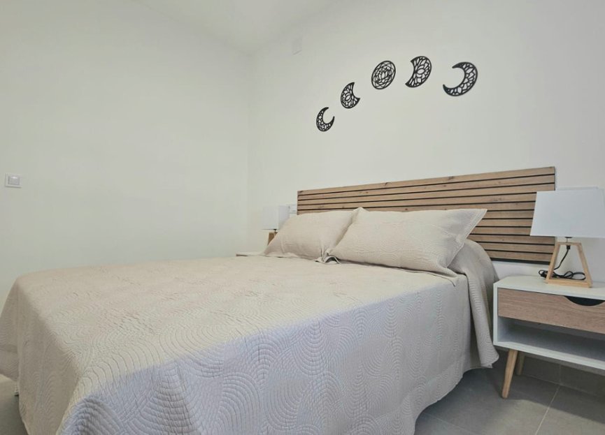 Resale - Apartment - Middle Floor Apartment - Fuengirola - Fuengirola Centro