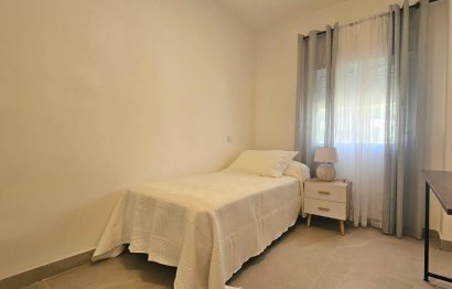 Resale - Apartment - Middle Floor Apartment - Fuengirola - Fuengirola Centro