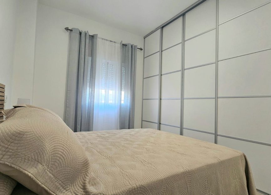 Resale - Apartment - Middle Floor Apartment - Fuengirola - Fuengirola Centro
