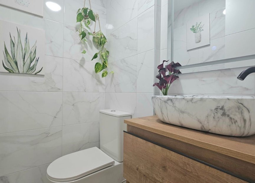 Resale - Apartment - Middle Floor Apartment - Fuengirola - Fuengirola Centro