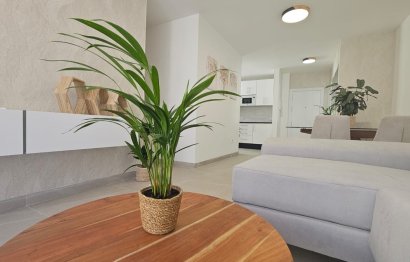 Resale - Apartment - Middle Floor Apartment - Fuengirola - Fuengirola Centro