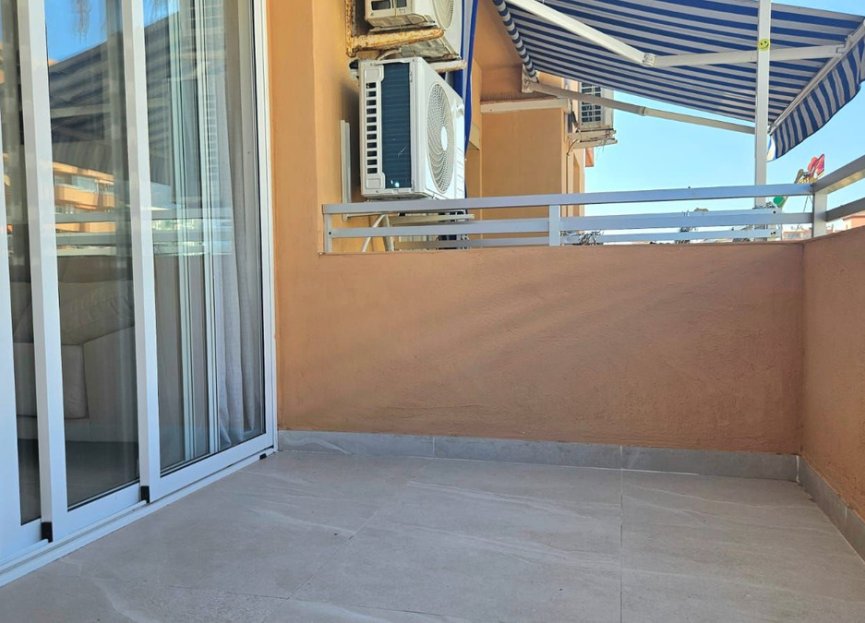 Resale - Apartment - Middle Floor Apartment - Fuengirola - Fuengirola Centro