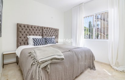 Resale - Apartment - Ground Floor Apartment - Marbella - Nueva Andalucia