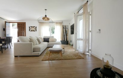 Resale - House - Detached Villa - Marbella - Cabopino