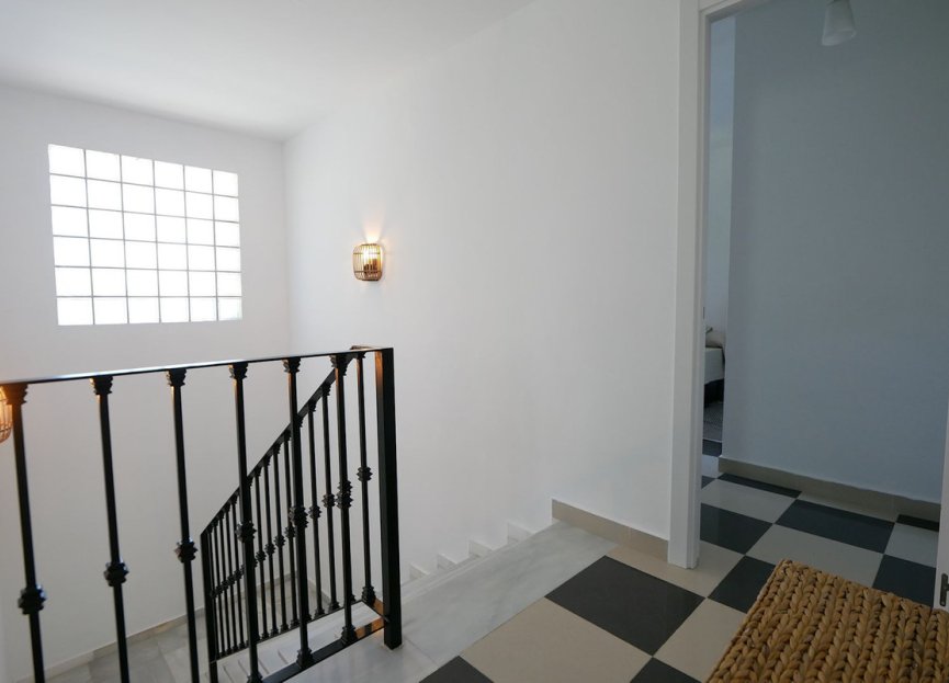 Resale - House - Detached Villa - Marbella - Cabopino