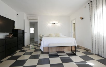 Resale - House - Detached Villa - Marbella - Cabopino