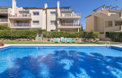 Resale - Apartment - Ground Floor Apartment - Marbella - Nueva Andalucia