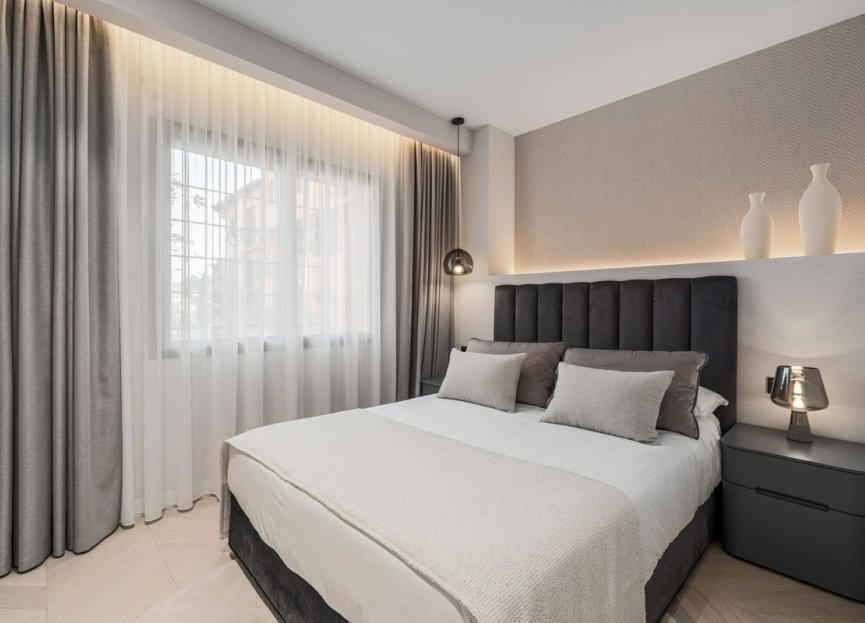 Resale - Ground floor apartment - Marbella - Nueva Andalucia