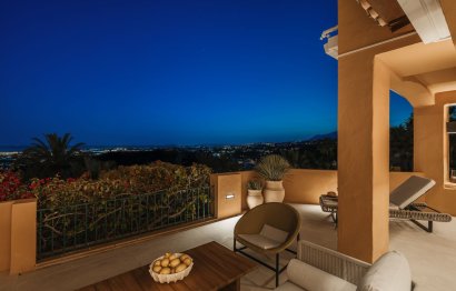 Resale - Ground floor apartment - Marbella - Nueva Andalucia