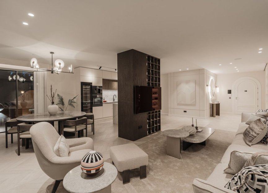 Resale - Ground floor apartment - Marbella - Nueva Andalucia