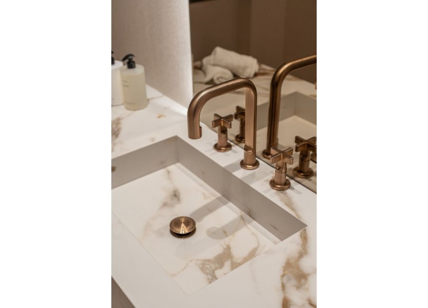 Resale - Ground floor apartment - Marbella - Nueva Andalucia