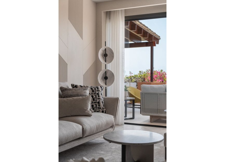 Resale - Ground floor apartment - Marbella - Nueva Andalucia