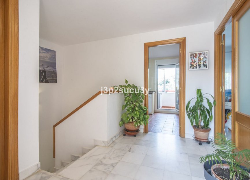 Resale - House - Semi-Detached House - Estepona - Estepona Centro