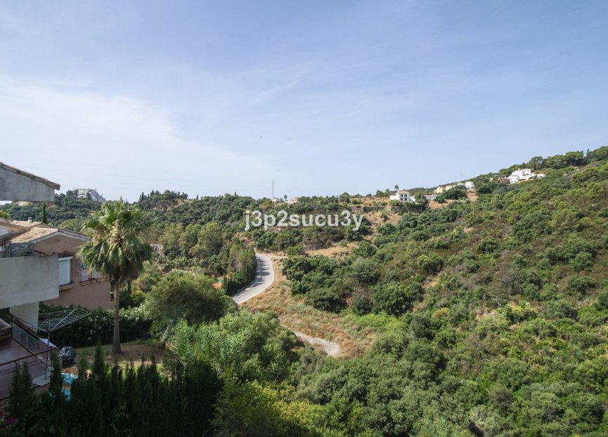 Resale - House - Semi-Detached House - Estepona - Estepona Centro