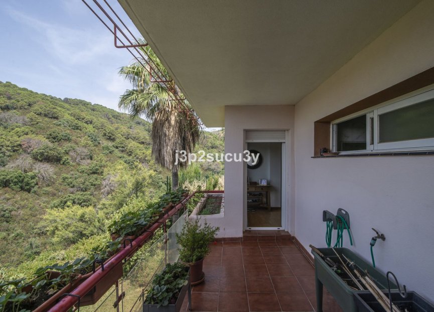 Resale - House - Semi-Detached House - Estepona - Estepona Centro