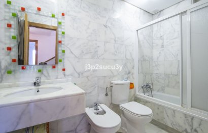 Resale - House - Semi-Detached House - Estepona - Estepona Centro