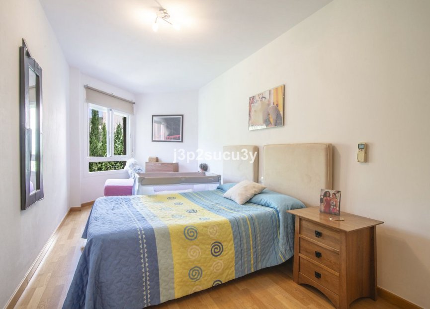 Resale - House - Semi-Detached House - Estepona - Estepona Centro