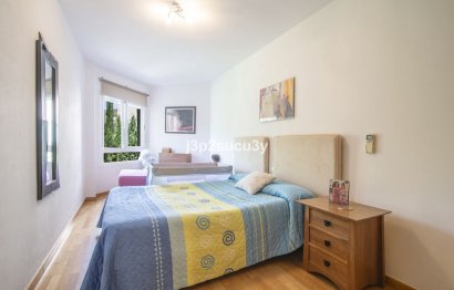 Resale - House - Semi-Detached House - Estepona - Estepona Centro