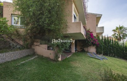 Resale - House - Semi-Detached House - Estepona - Estepona Centro