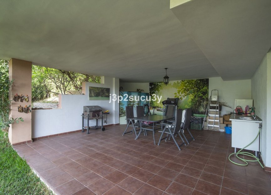 Resale - House - Semi-Detached House - Estepona - Estepona Centro