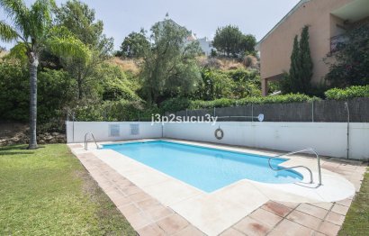 Resale - House - Semi-Detached House - Estepona - Estepona Centro