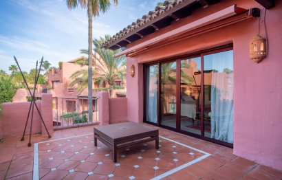 Resale - Apartment - Penthouse - Estepona - Estepona Centro