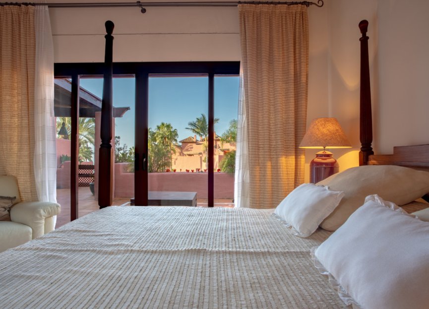 Resale - Apartment - Penthouse - Estepona - Estepona Centro