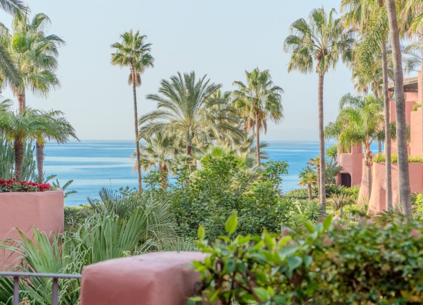 Resale - Apartment - Penthouse - Estepona - Estepona Centro