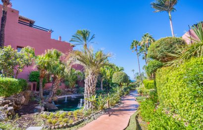 Resale - Apartment - Penthouse - Estepona - Estepona Centro