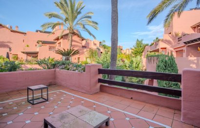 Resale - Apartment - Penthouse - Estepona - Estepona Centro
