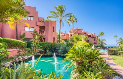 Resale - Apartment - Penthouse - Estepona - Estepona Centro