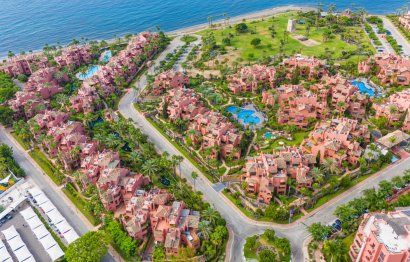 Resale - Apartment - Penthouse - Estepona - Estepona Centro