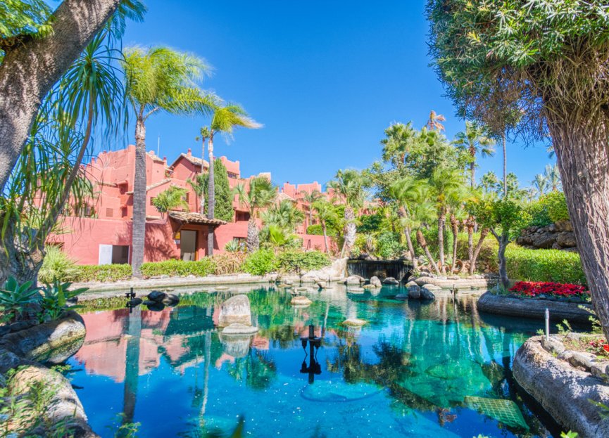 Resale - Apartment - Penthouse - Estepona - Estepona Centro