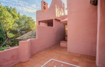 Resale - Apartment - Penthouse - Estepona - Estepona Centro