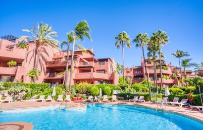 Resale - Apartment - Penthouse - Estepona - Estepona Centro