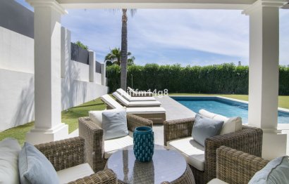 Resale - House - Detached Villa - Marbella - Nueva Andalucia