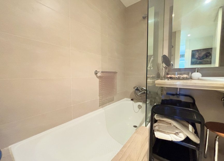 Resale - Apartment - Penthouse - Manilva - La Duquesa